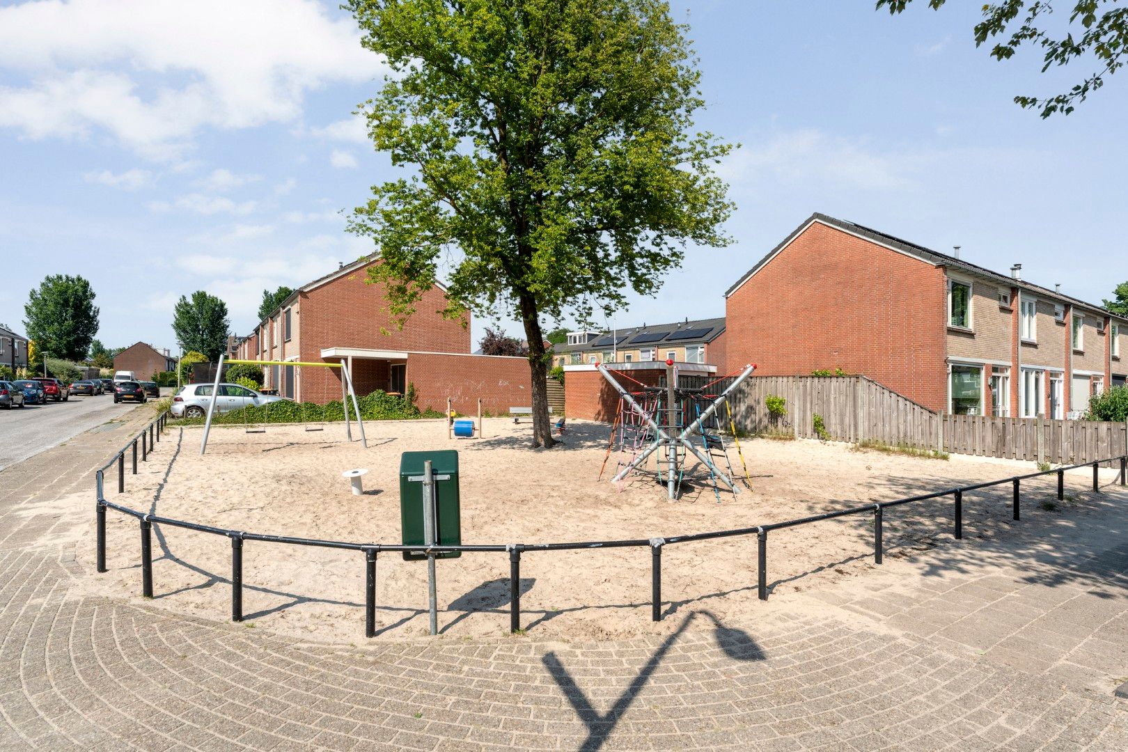 Foto 48 van Meidoornstraat 1