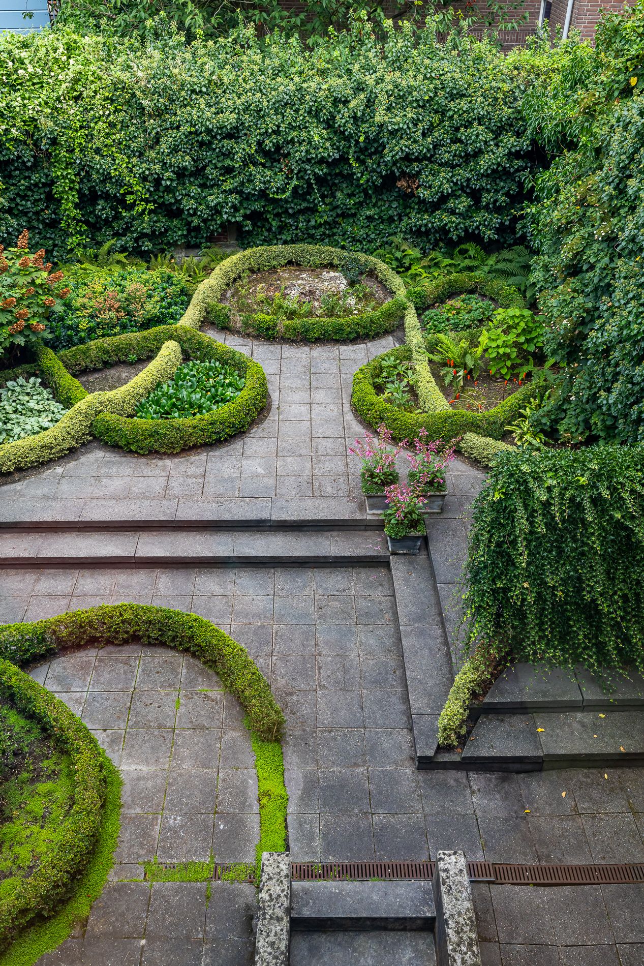 Photo 48 of Hoge der A 18