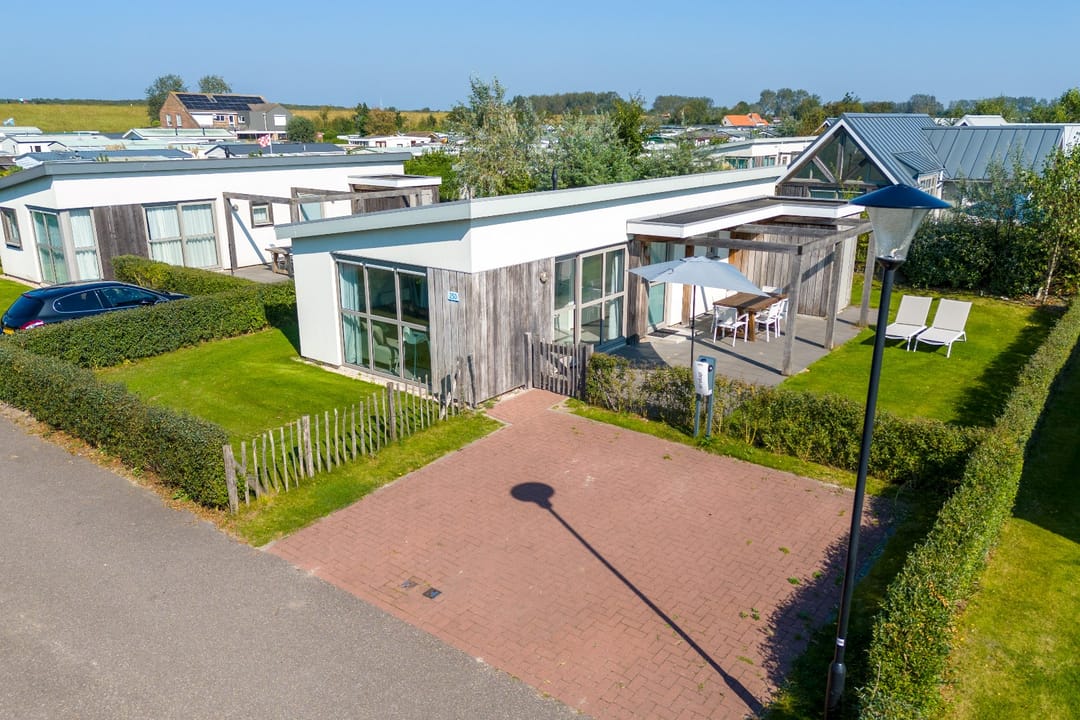 Foto 1 van Zeedijk 24-250