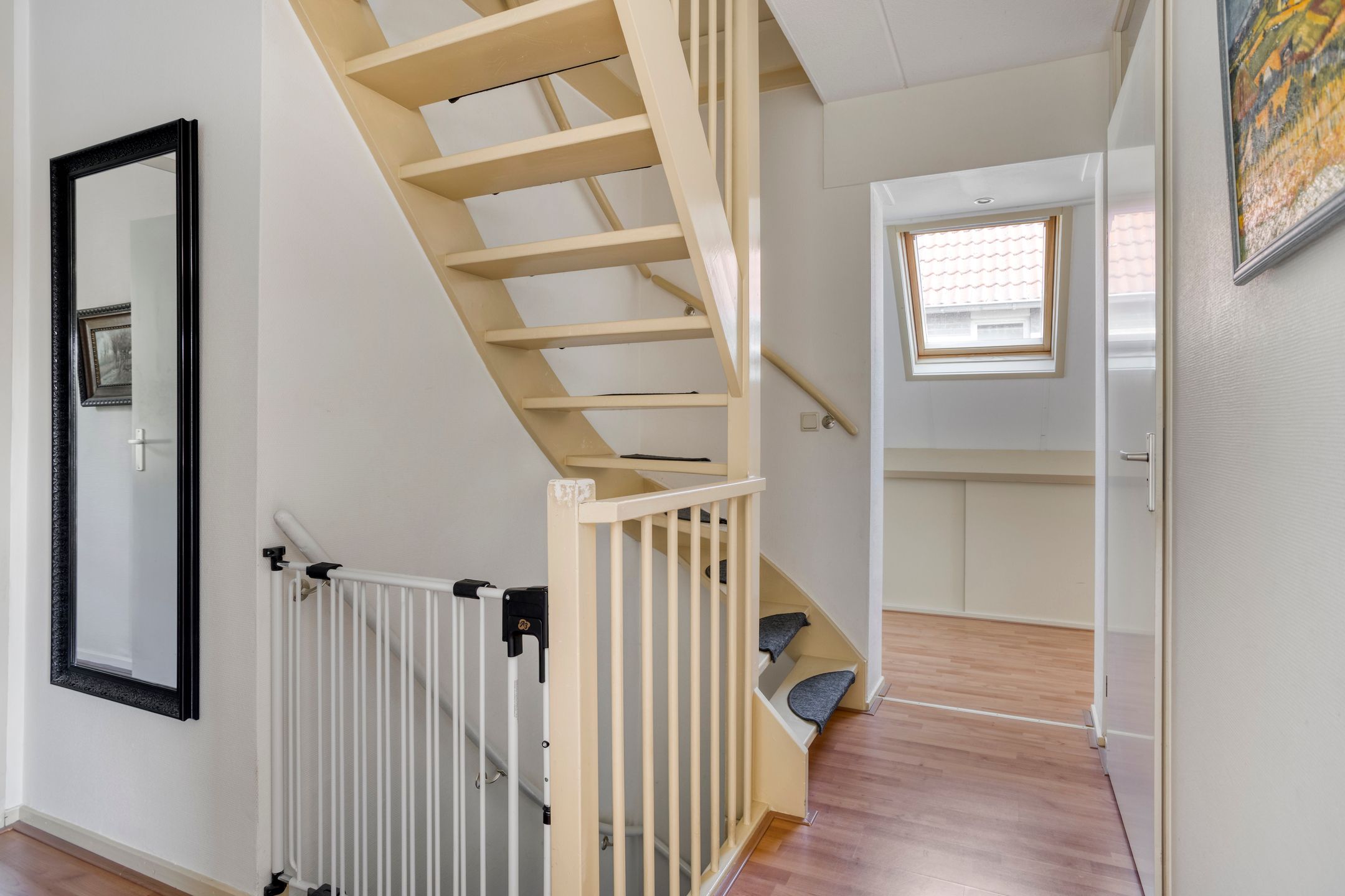 Foto 15 van Dahliastraat 9