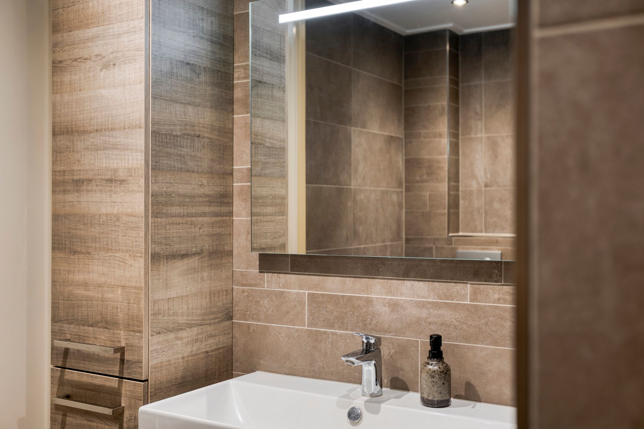 Foto 21 van Dahliastraat 9