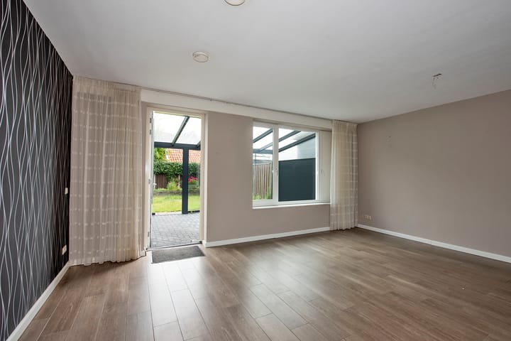 Foto 4 van Van Leeuwenhoekstraat 139