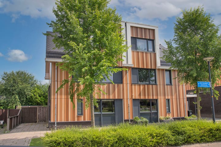 Foto 22 van Van Leeuwenhoekstraat 139