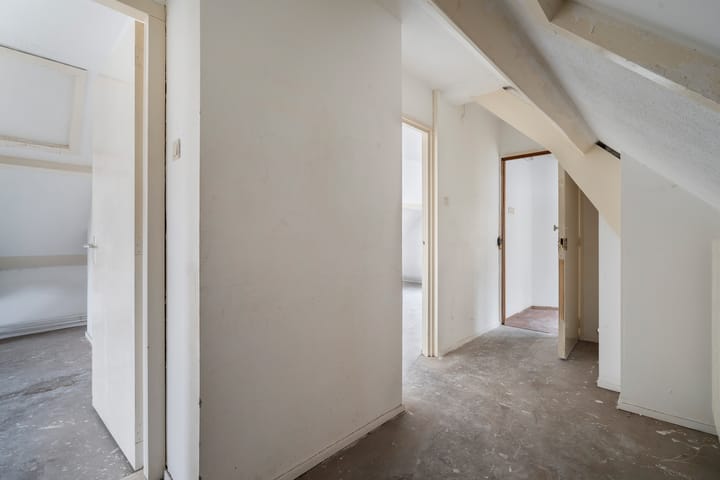 Photo 8 of Mathenesserlaan 351-F