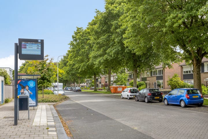 Foto 34 van Johanna van Burenlaan 217