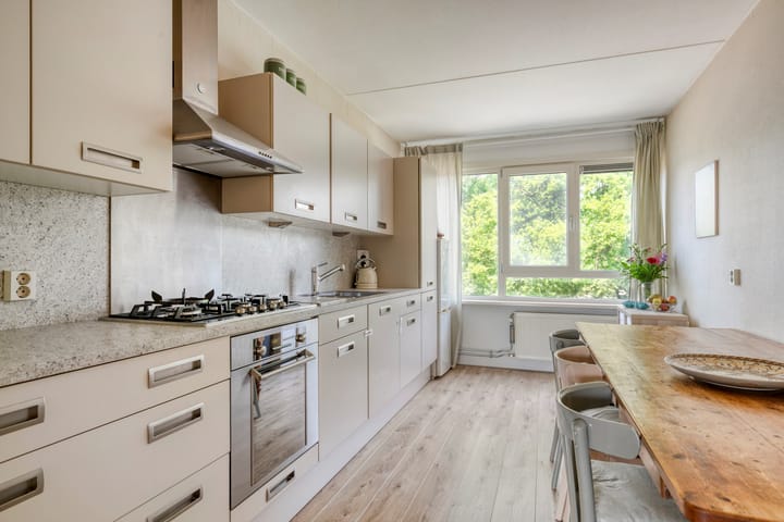 Foto 12 van Rhenenhof 72