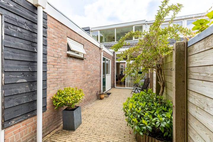 Foto 35 van Nauwe Geldelozepad 38