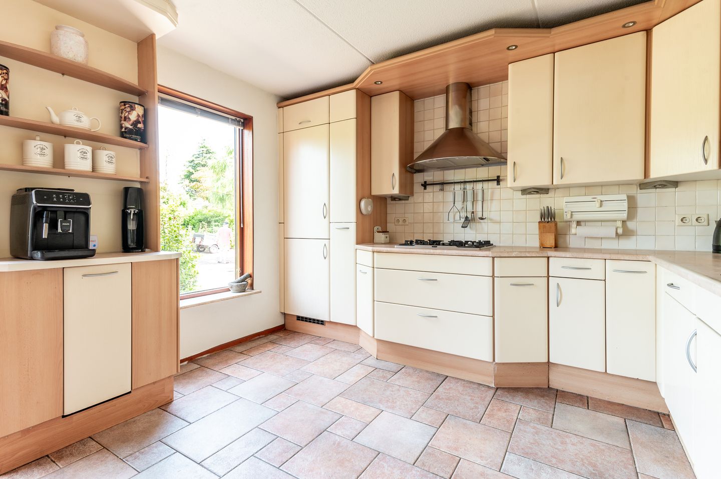 Foto 10 van Botter 38 50