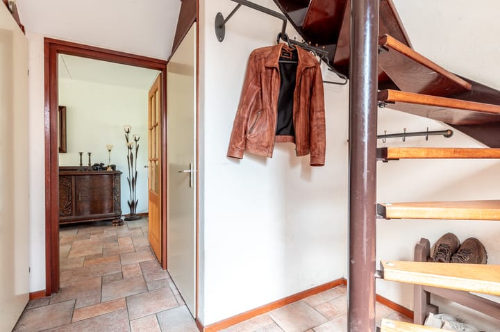 Photo 17 of Botter 38 50