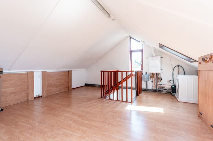 Photo 28 of Botter 38 50