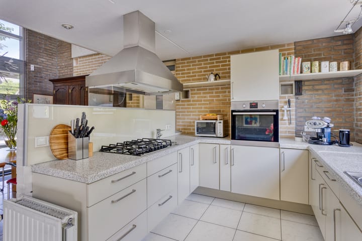 Foto 29 van Engelsbergenstraat 59