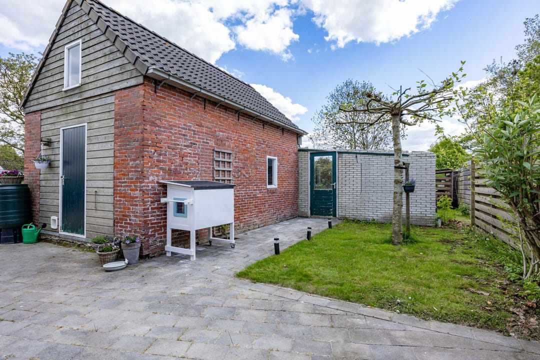 Photo 32 of Dorpsstraat 52