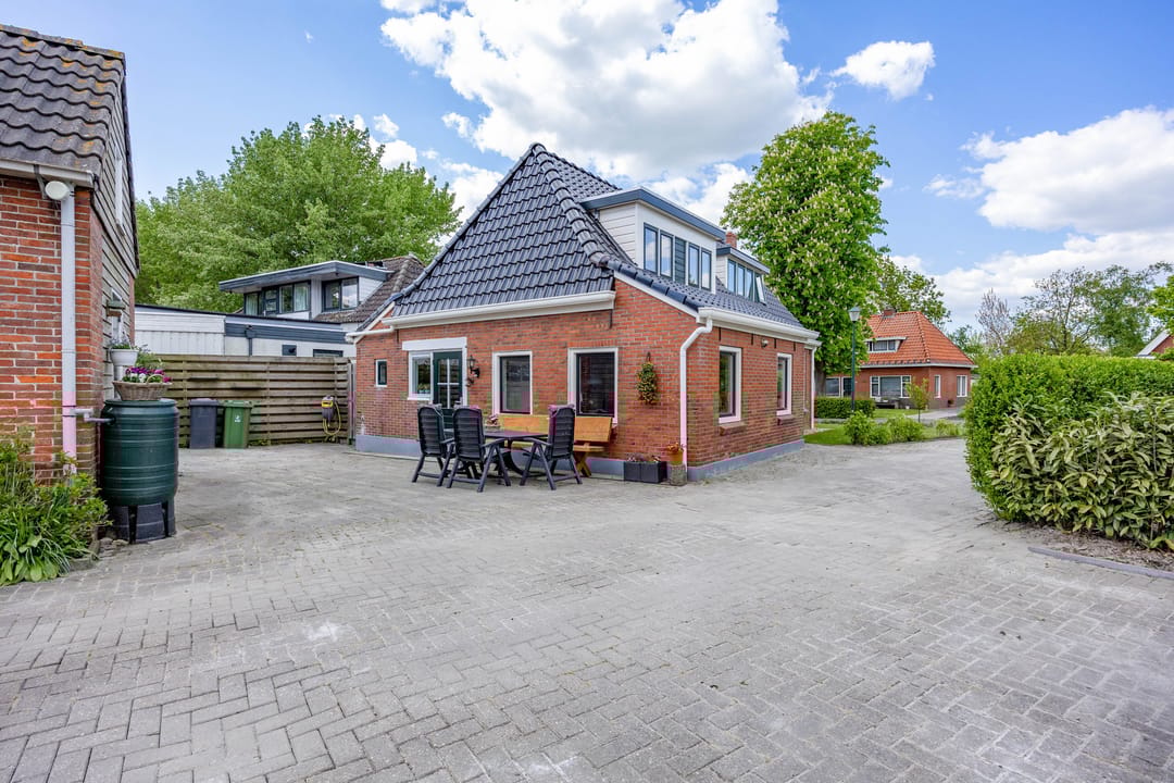 Photo 38 of Dorpsstraat 52