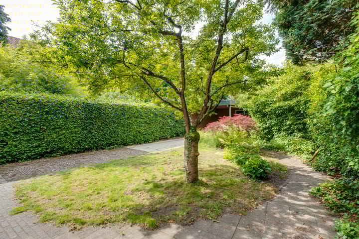 Foto 22 van Emmastraat 8