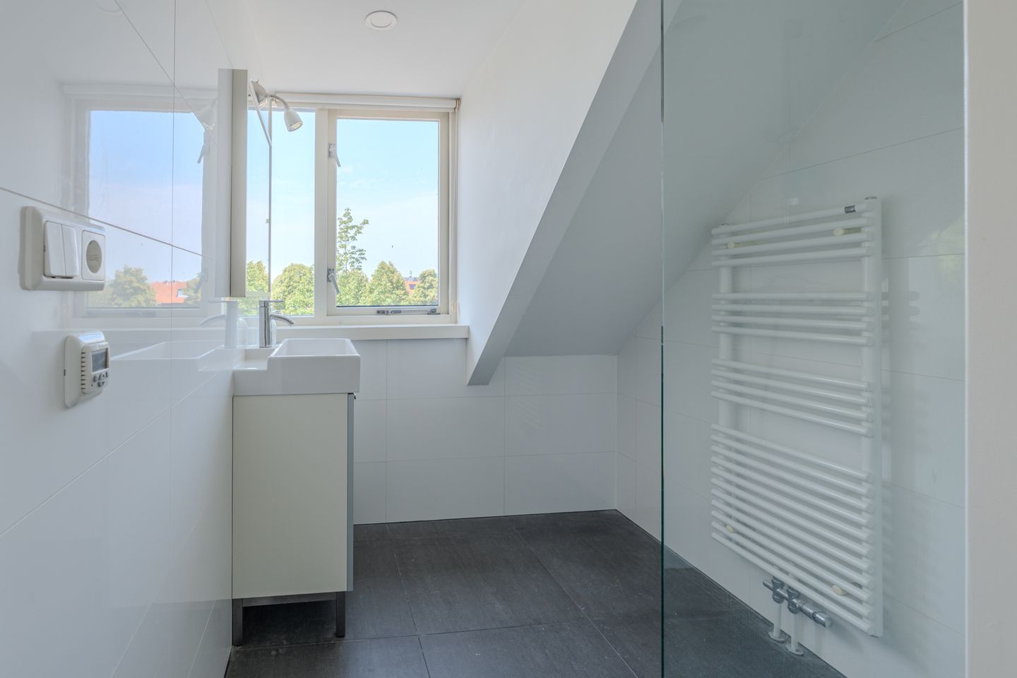 Photo 25 of Bernhardsingel 8