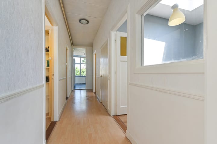 Foto 33 van Lijsterbesstraat 111