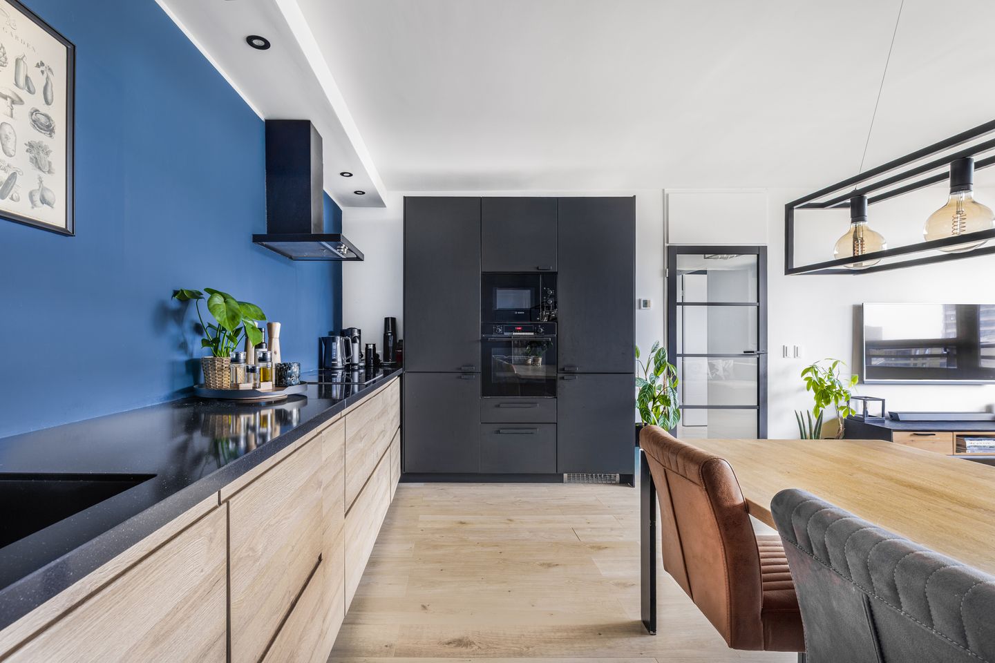 Photo 10 of Madridplantsoen 165