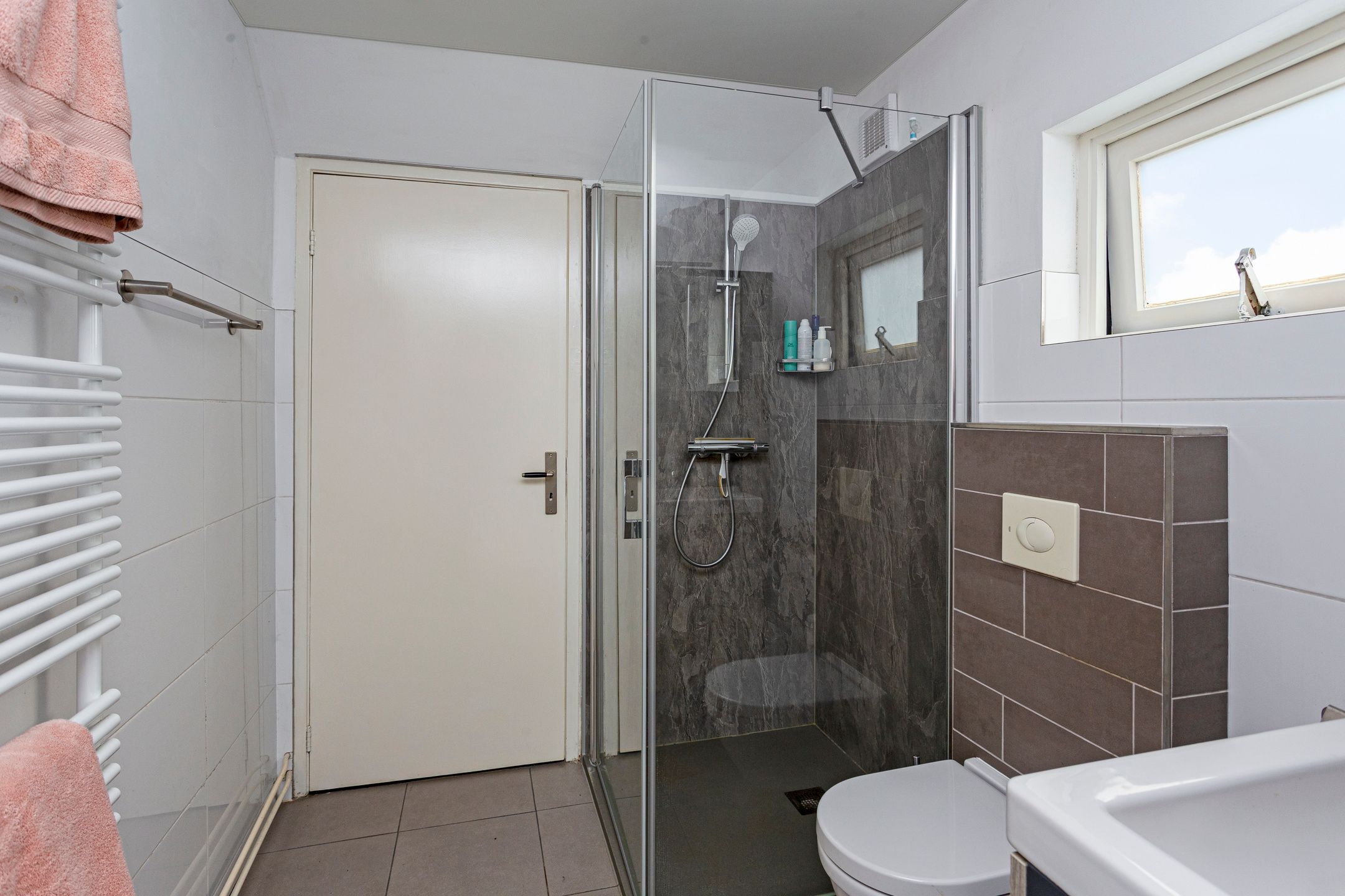 Foto 15 van Kantonnaleweg 15