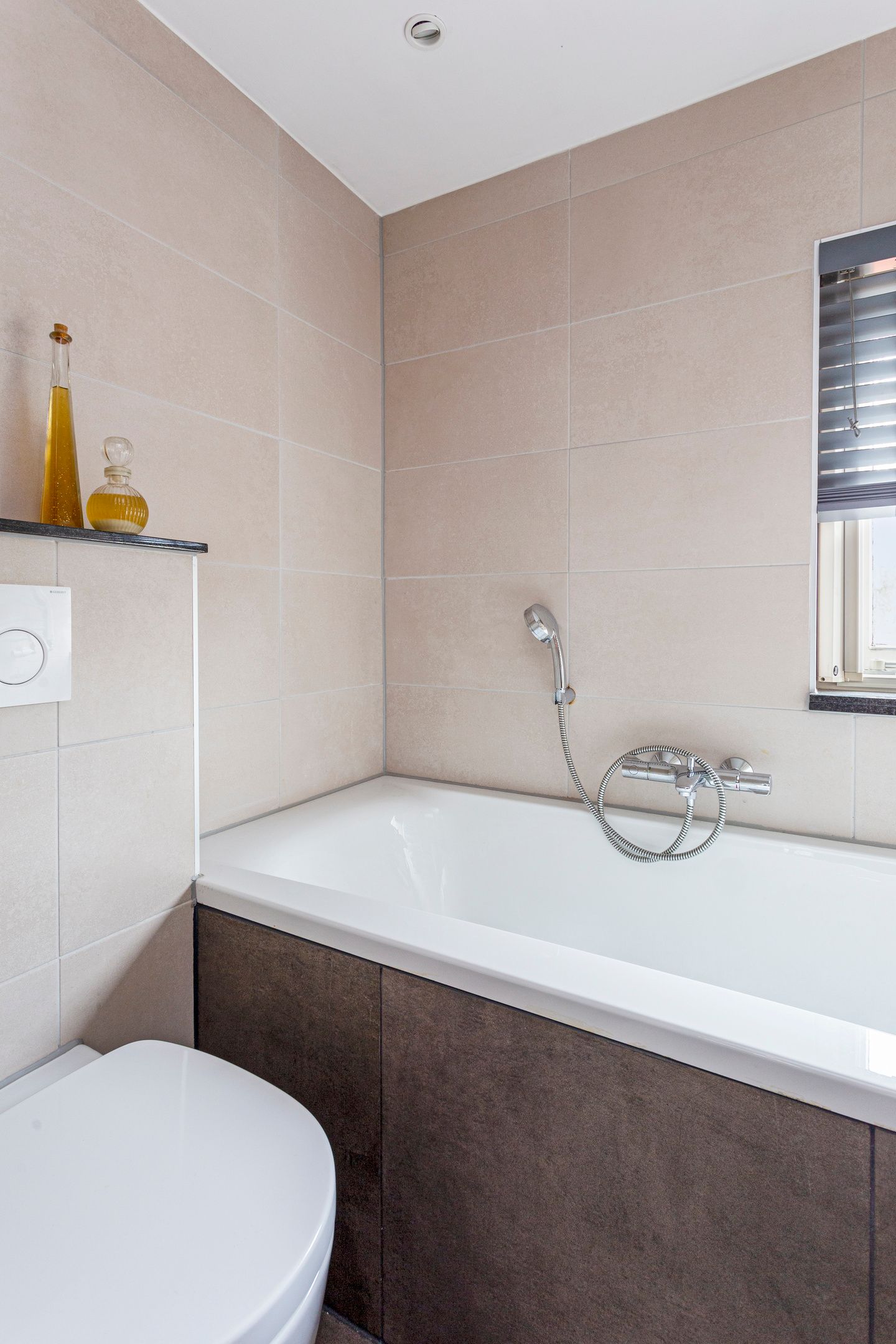 Foto 35 van Kantonnaleweg 15