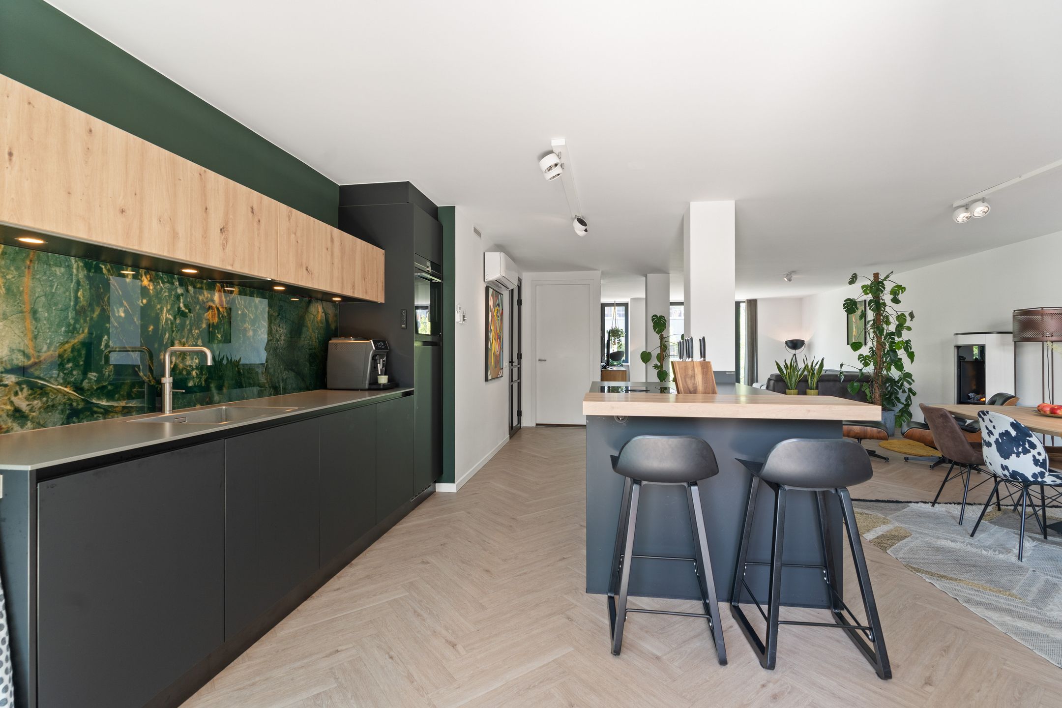 Foto 24 van Eusebiusplein 41