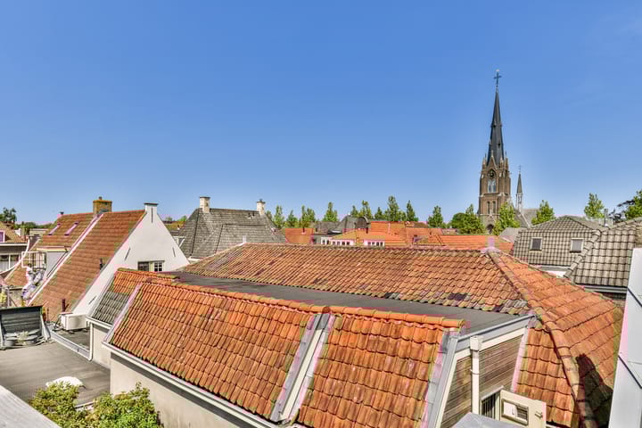 Foto 24 van Middenstraat 18