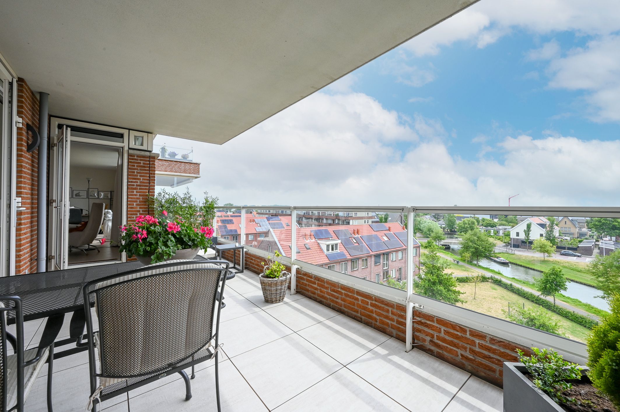 Foto 12 van Raad van Europastraat 63