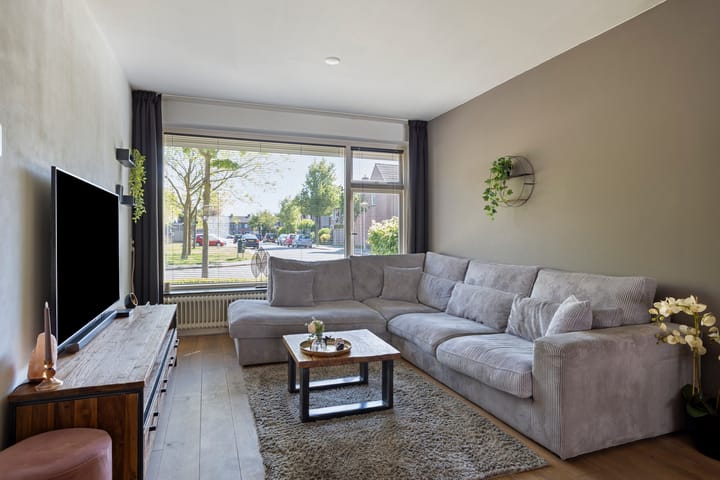 Foto 11 van Adelaertstraat 29