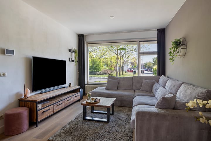 Foto 12 van Adelaertstraat 29