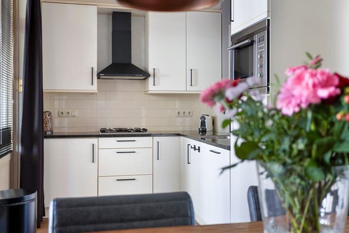 Foto 19 van Adelaertstraat 29