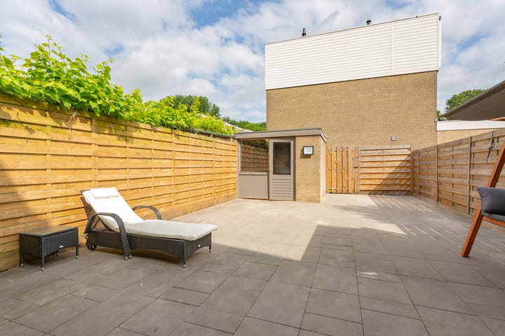 Photo 4 of Pinksterbloemweg 95