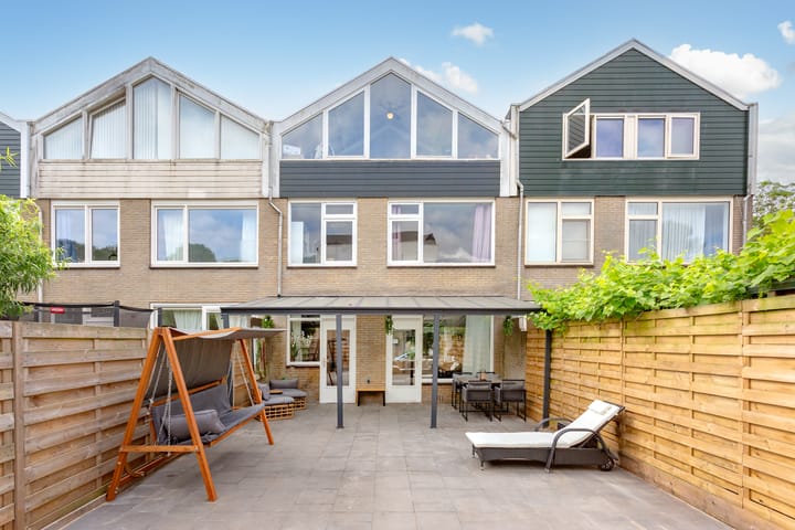 Photo 18 of Pinksterbloemweg 95