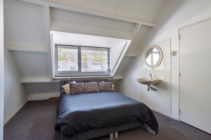 Foto 5 van Adelaertstraat 29