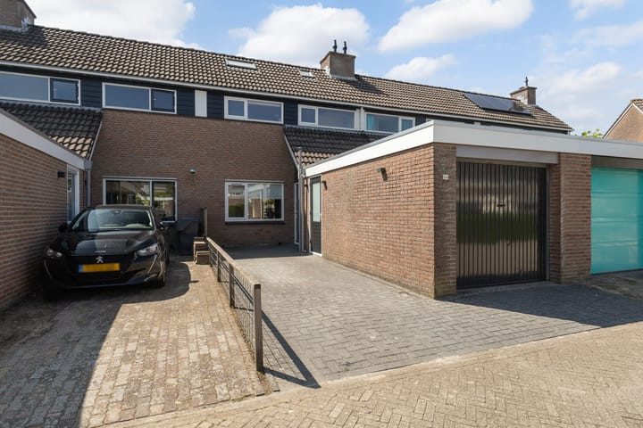 Foto 7 van Taniaburg 54