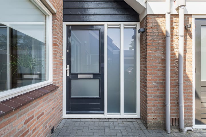 Foto 8 van Taniaburg 54