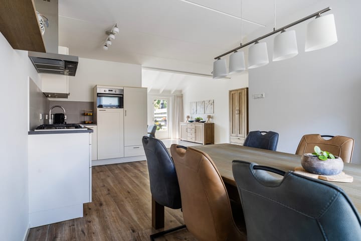 Foto 13 van Taniaburg 54