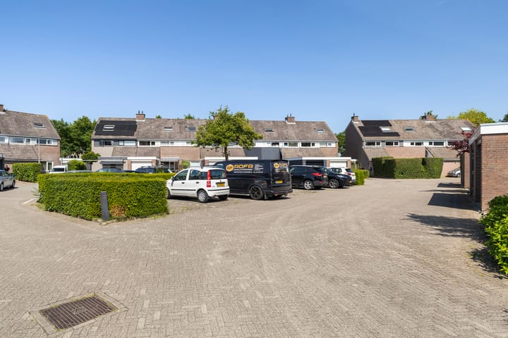 Foto 40 van Taniaburg 54