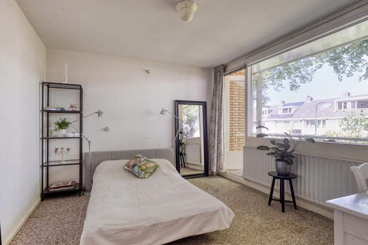 Foto 12 van Planetenbaan 663