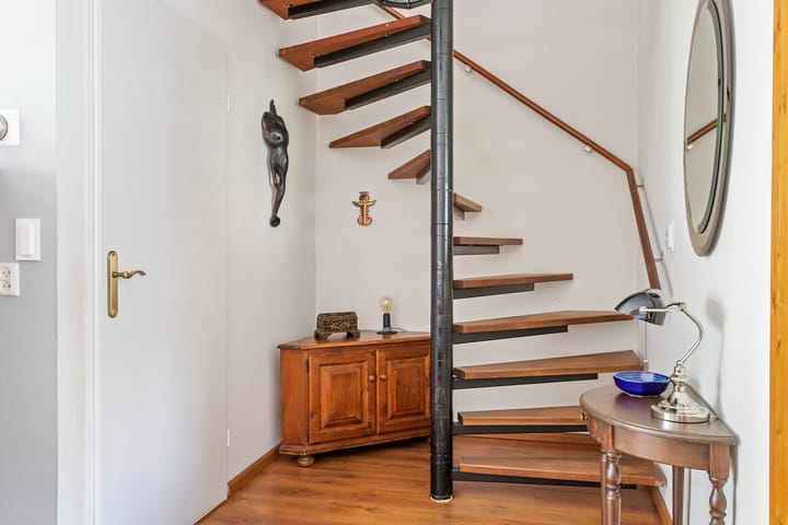 Foto 17 van Prof. dr. J. Tinbergenweg 9