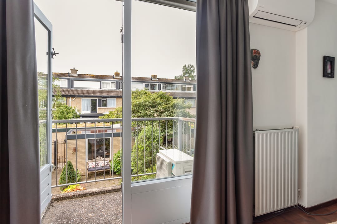 Foto 22 van Prof. dr. J. Tinbergenweg 9