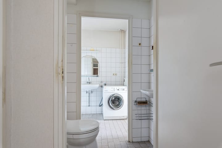 Photo 17 of Loolaan 27-69