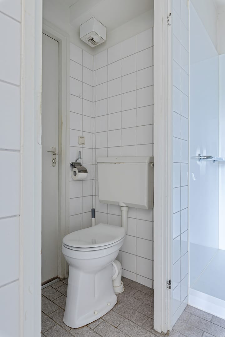 Photo 19 of Loolaan 27-69