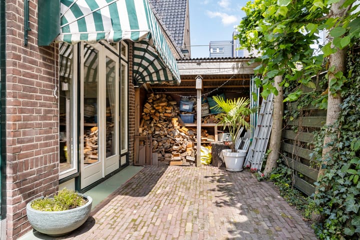 Photo 38 of Tweede Stationsstraat 222