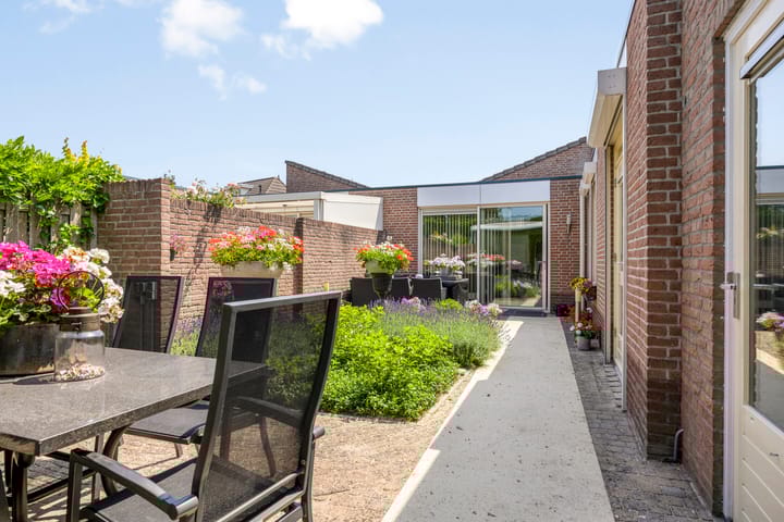 Foto 26 van Egelantierlaan 26