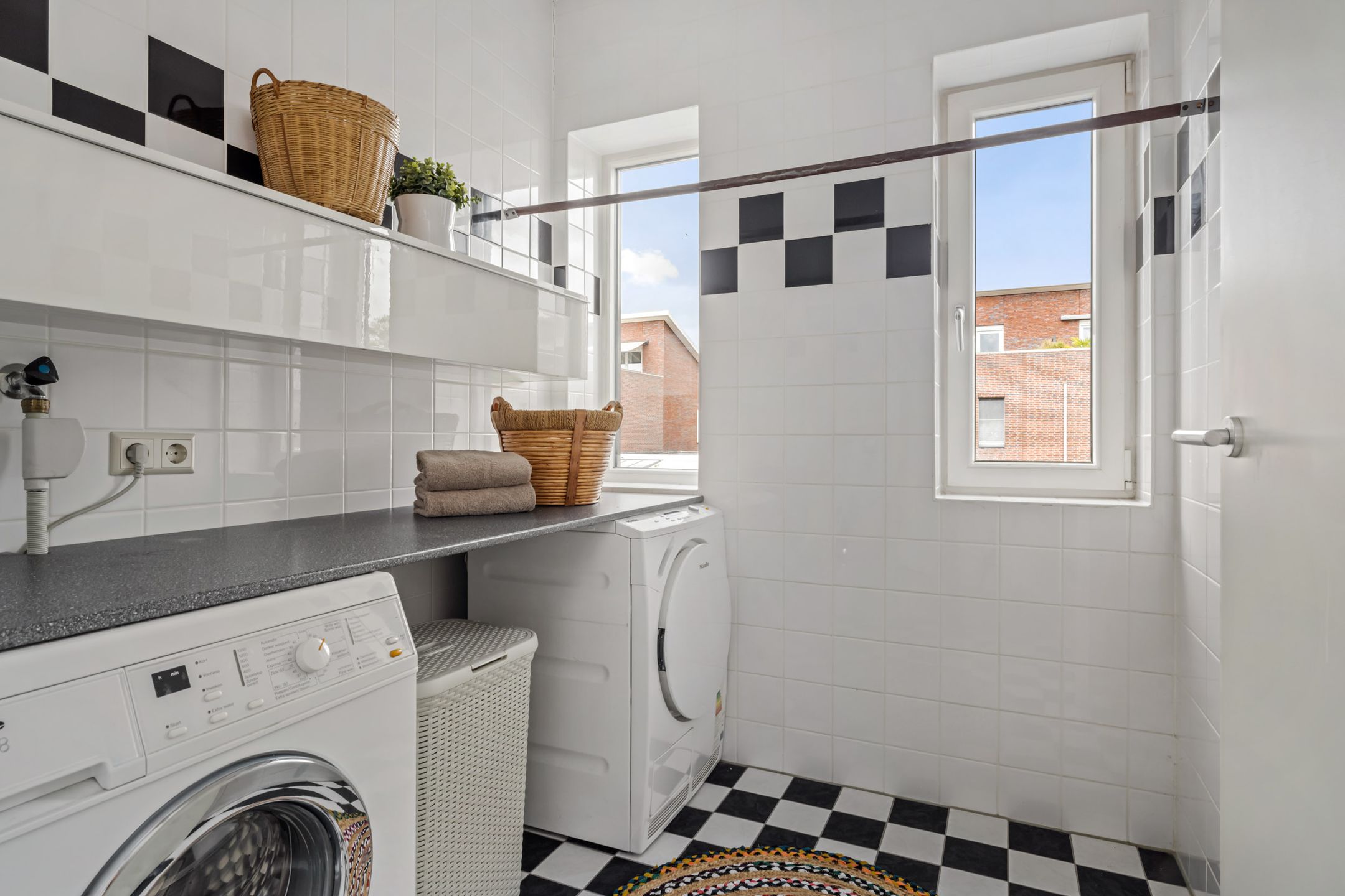 Foto 42 van Willem Pompestraat 6