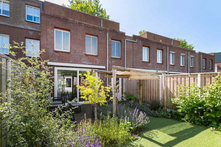 Foto 2 van Parcivalring 76