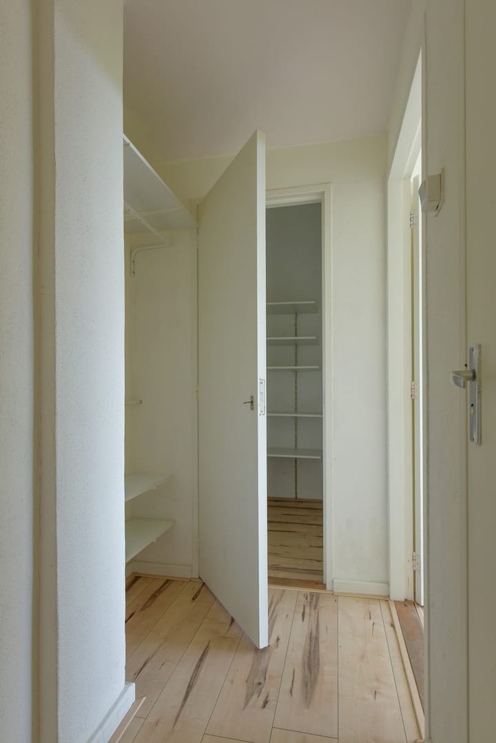 Foto 10 van Van Leeuwenhoekstraat 5-0105