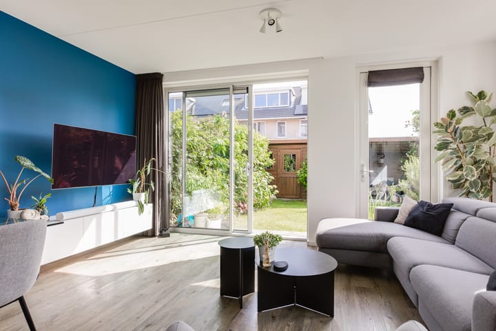 Photo 12 of IJmeerstraat 83