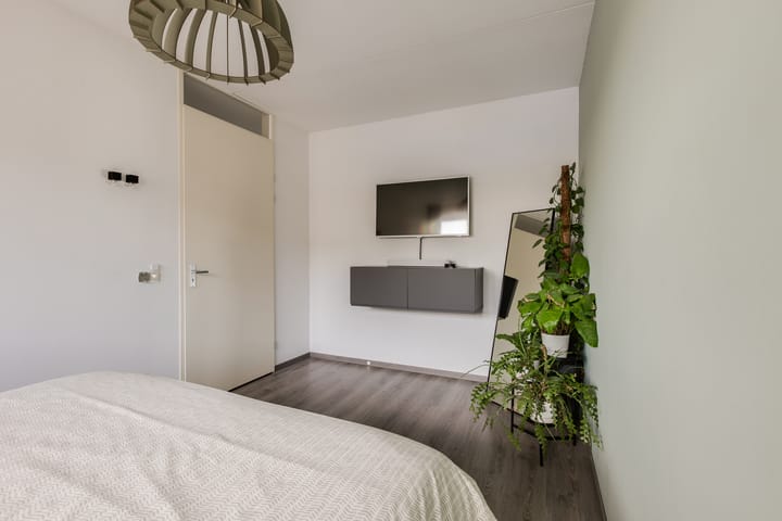 Photo 21 of IJmeerstraat 83