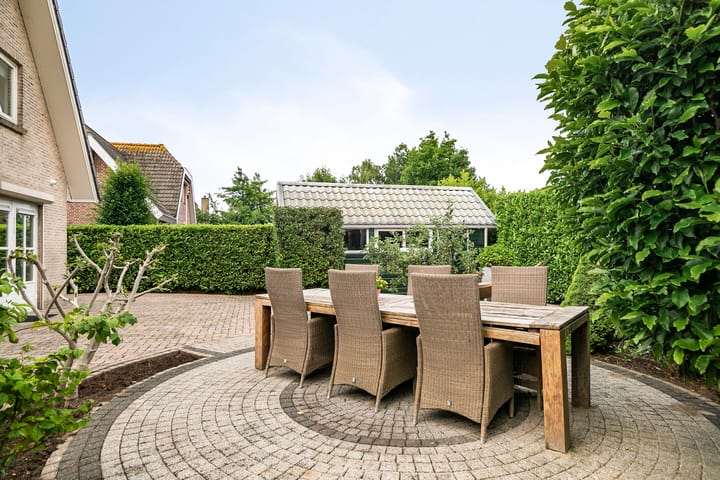 Photo 41 of Zeekraal 67