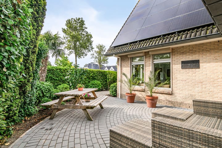 Photo 50 of Zeekraal 67